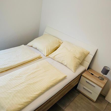 Deluxe Ferienwohnung Am Strandbad Friedrichshafen Ngoại thất bức ảnh